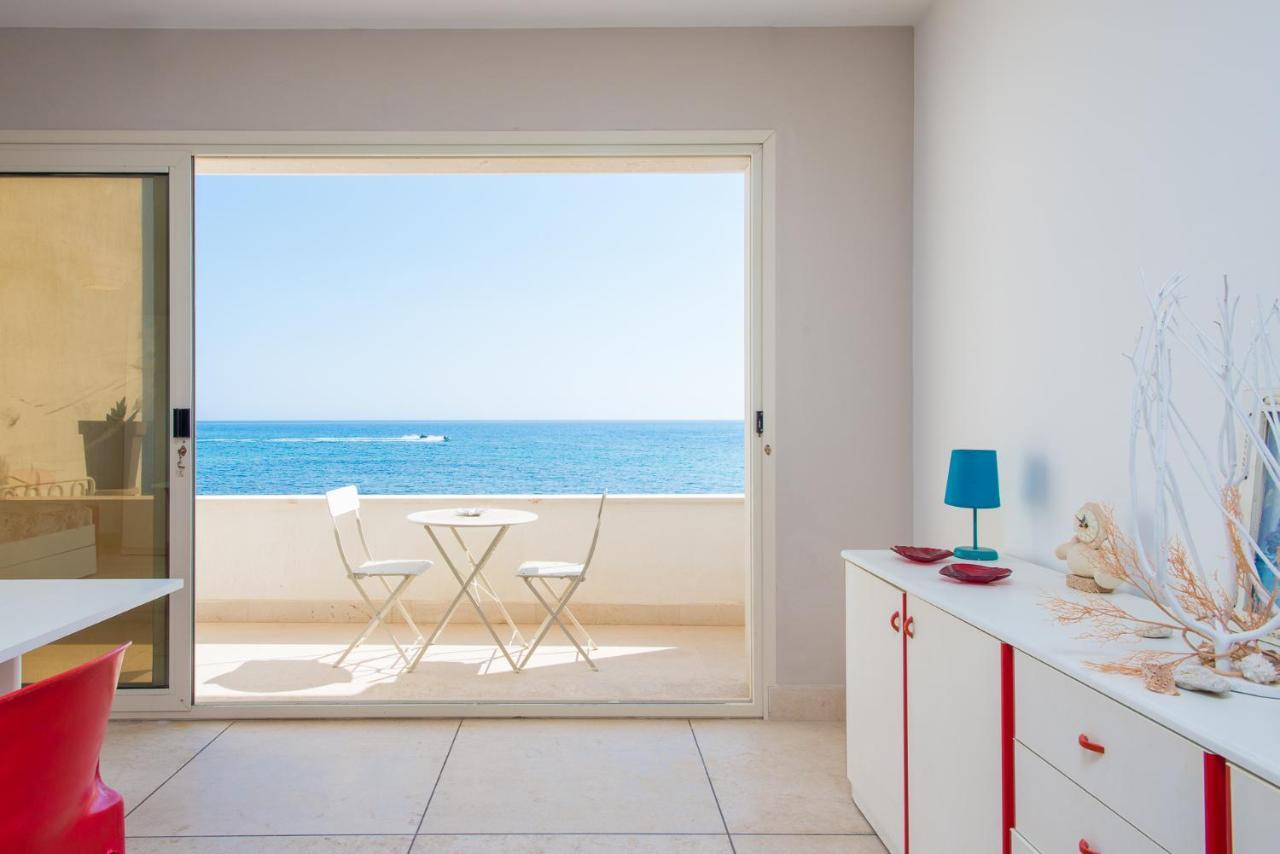 Beach Studios Con Accesso Diretto Alla Spiaggia Torre Pali 외부 사진